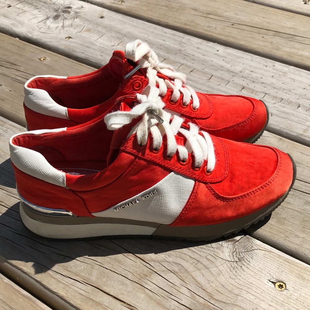 Michael Kors
Women's Red Allie Nylon